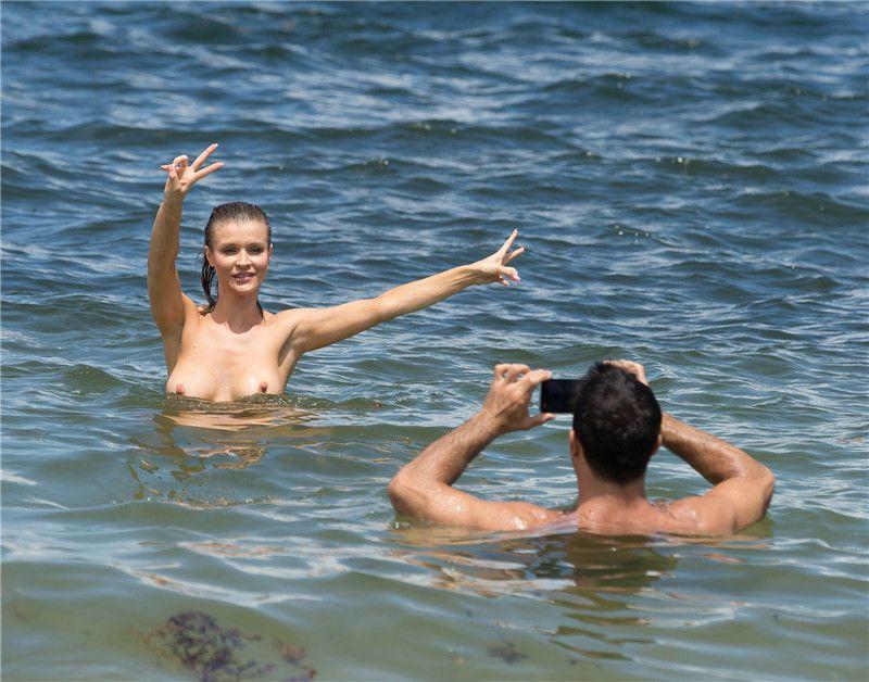 Joanna Krupa - topless, at the beach in Miami - 060815  (11).jpg
