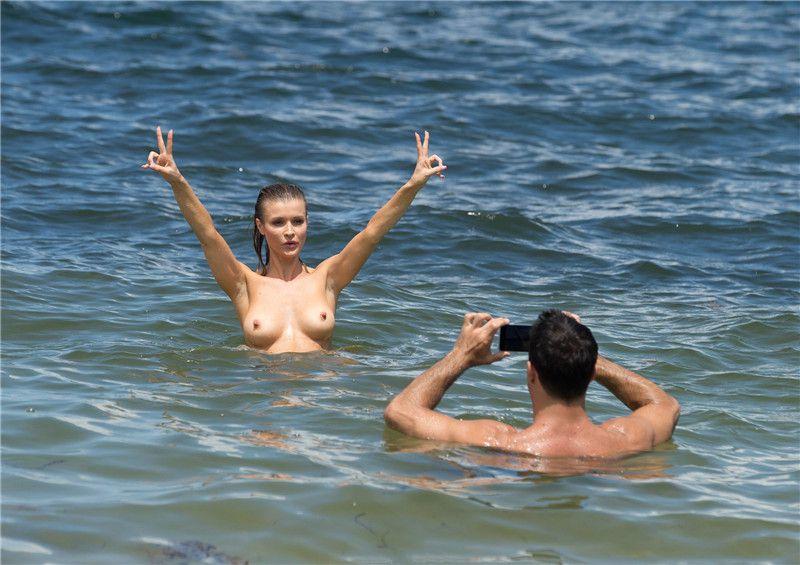 Joanna Krupa - topless, at the beach in Miami - 060815  (8).jpg