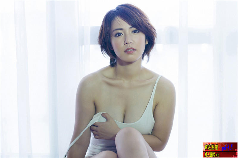 isoyama_sayaka_07_06.jpg