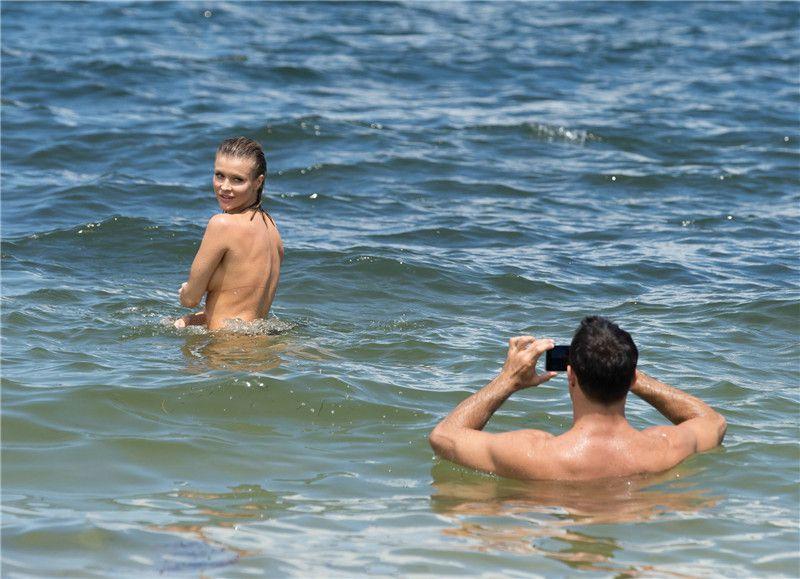 Joanna Krupa - topless, at the beach in Miami - 060815  (13).jpg